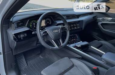 Внедорожник / Кроссовер Audi e-tron 2020 в Кривом Роге