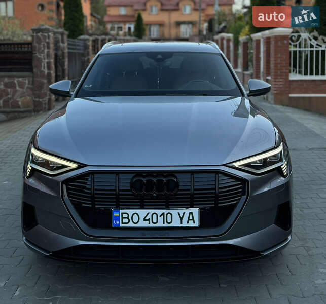Внедорожник / Кроссовер Audi e-tron 2019 в Тернополе фото 2 Внедорожник / Кроссовер Audi e-tron 2019 в Тернополе