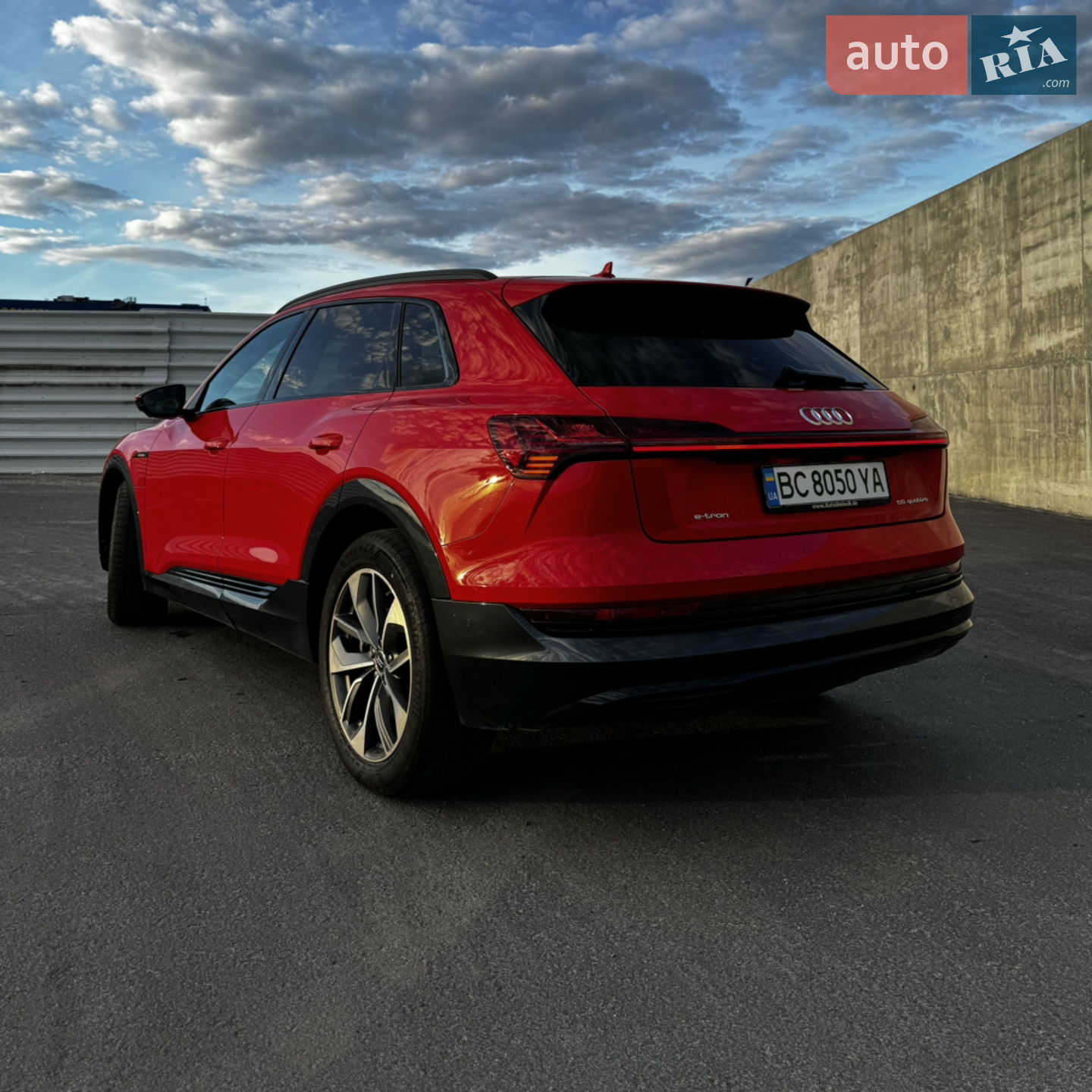 2019 Audi e-tron - мініатюра 5