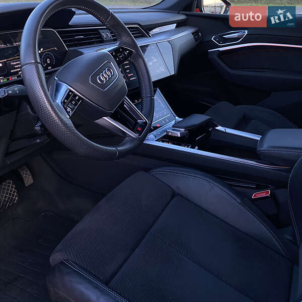 Позашляховик / Кросовер Audi e-tron 2019 в Львові