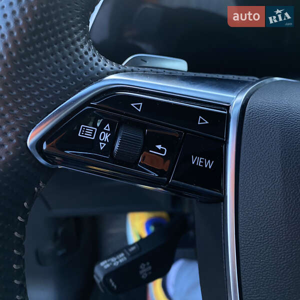 Внедорожник / Кроссовер Audi e-tron 2019 в Львове