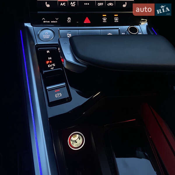 Позашляховик / Кросовер Audi e-tron 2019 в Львові