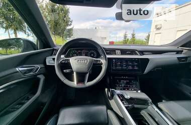 Внедорожник / Кроссовер Audi e-tron 2019 в Коломые