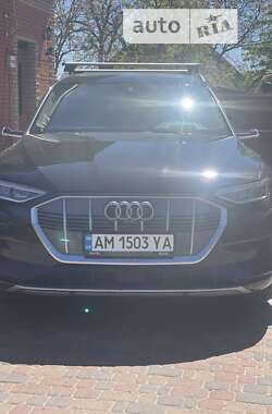 Внедорожник / Кроссовер Audi e-tron 2019 в Житомире