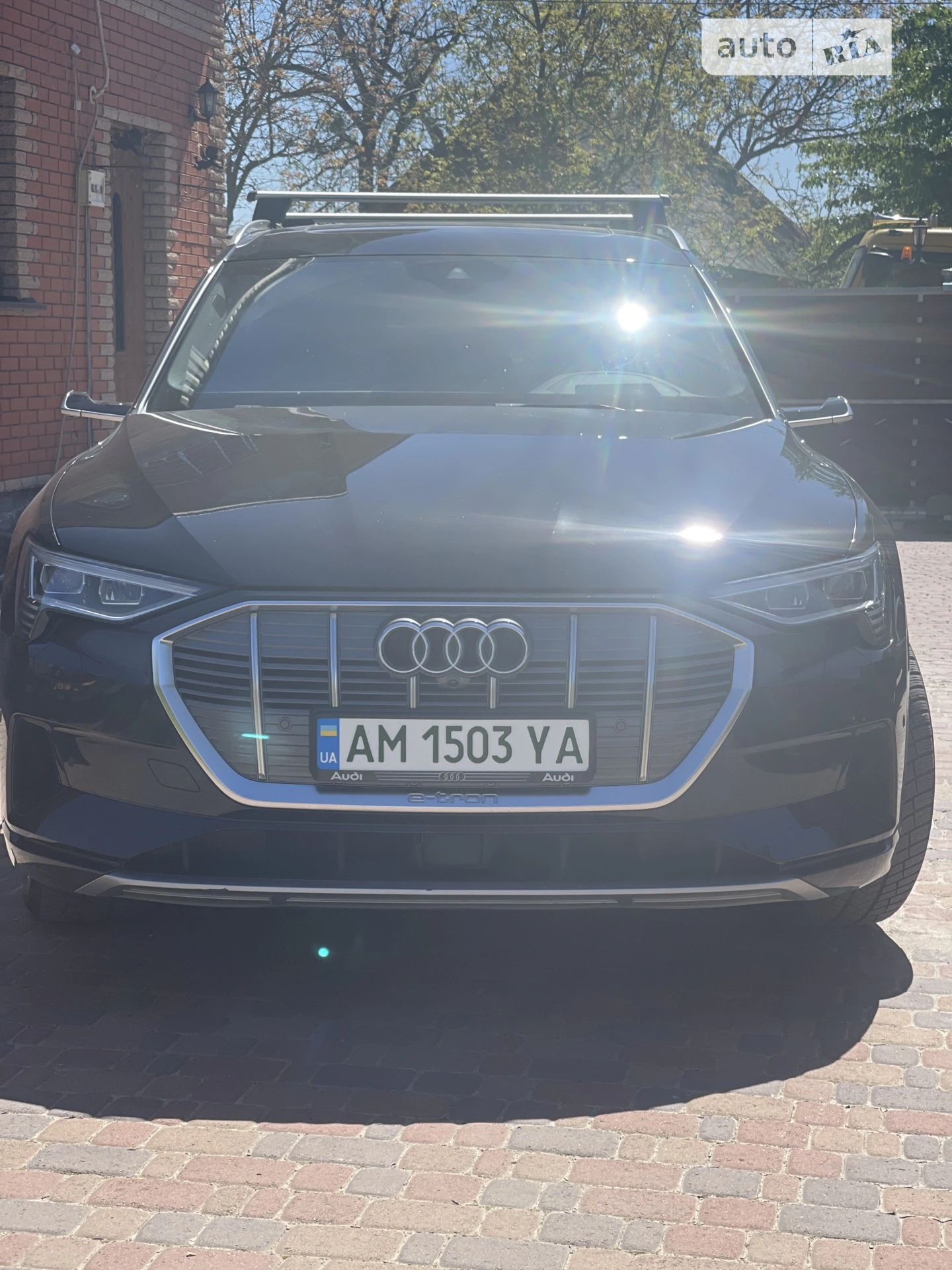 2019 Audi e-tron - фото 1