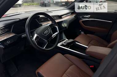 Внедорожник / Кроссовер Audi e-tron 2019 в Днепре