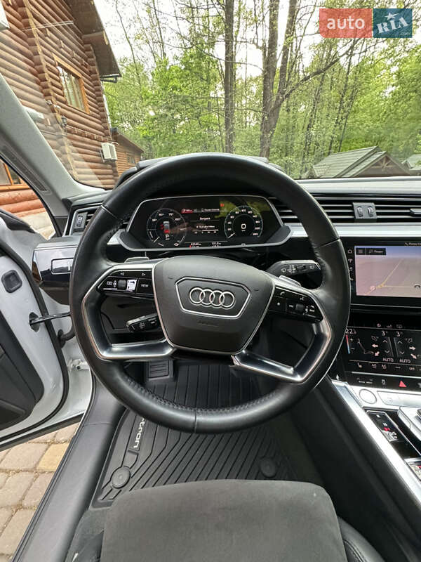 Позашляховик / Кросовер Audi e-tron 2019 в Івано-Франківську