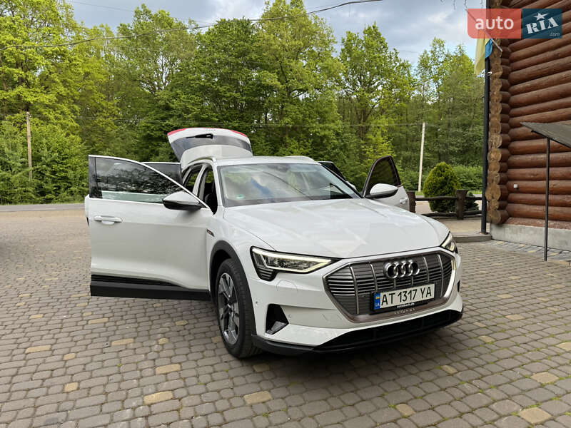 Позашляховик / Кросовер Audi e-tron 2019 в Івано-Франківську