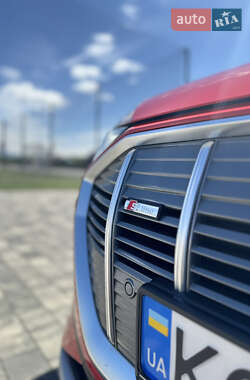 Внедорожник / Кроссовер Audi e-tron 2022 в 