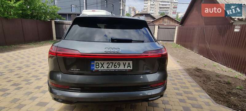 Позашляховик / Кросовер Audi e-tron 2019 в Хмельницькому