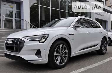 Внедорожник / Кроссовер Audi e-tron 2021 в Одессе