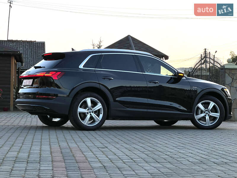 Позашляховик / Кросовер Audi e-tron 2019 в Самборі фото 19 Позашляховик / Кросовер Audi e-tron 2019 в Самборі