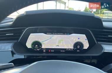 Внедорожник / Кроссовер Audi e-tron 2019 в 