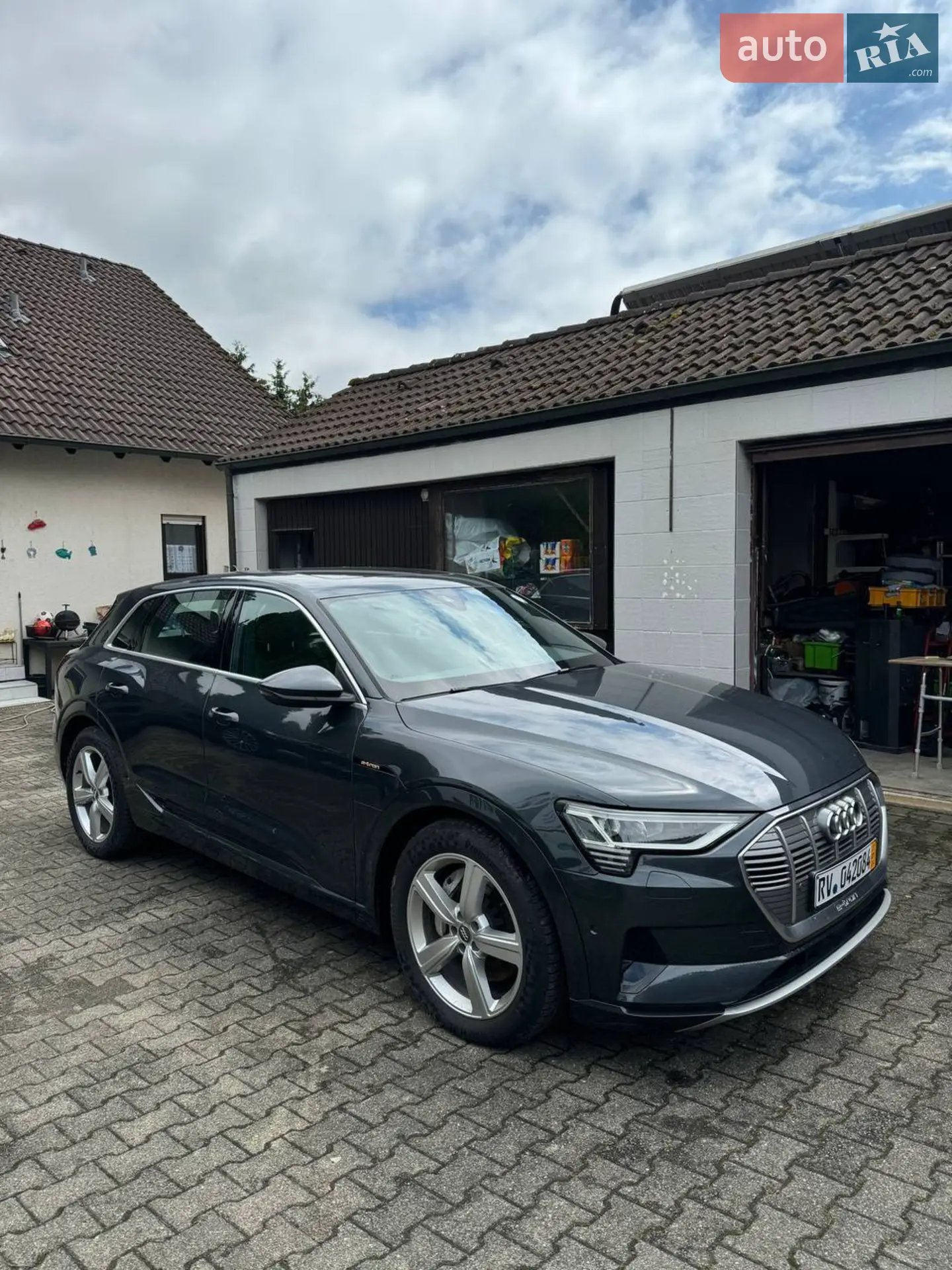 2019 Audi e-tron - мініатюра 8