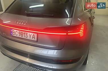 Внедорожник / Кроссовер Audi e-tron 2019 в 