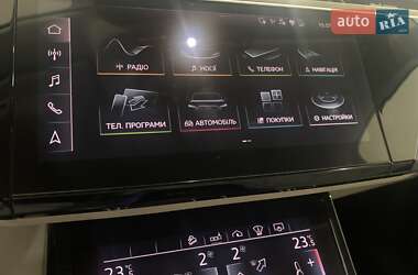 Внедорожник / Кроссовер Audi e-tron 2019 в 