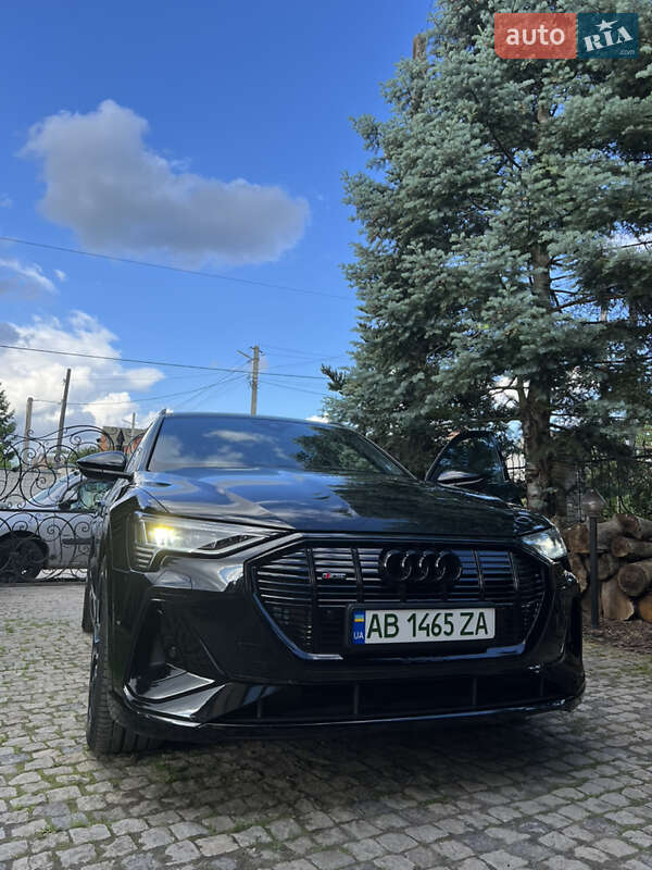 Внедорожник / Кроссовер Audi e-tron 2020 в Виннице