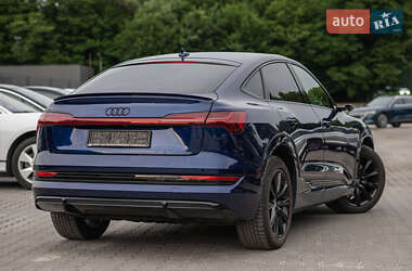 Позашляховик / Кросовер Audi e-tron 2020 в 