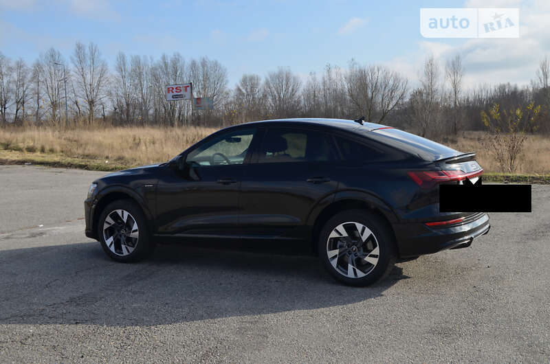 Внедорожник / Кроссовер Audi e-tron 2022 в Харькове фото 19 Внедорожник / Кроссовер Audi e-tron 2022 в Харькове