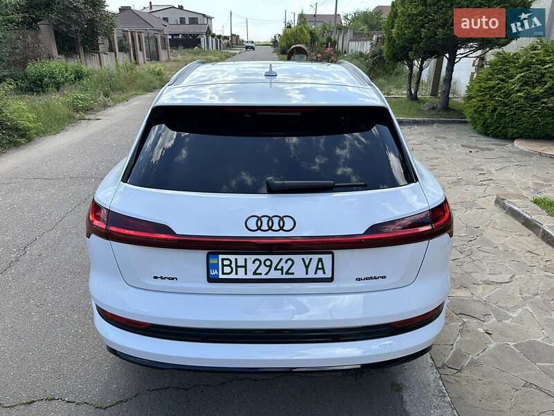 Внедорожник / Кроссовер Audi e-tron 2021 в Одессе
