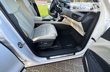 Внедорожник / Кроссовер Audi e-tron 2020 в 