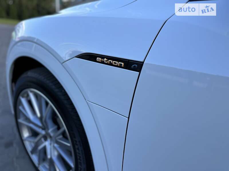 Внедорожник / Кроссовер Audi e-tron 2020 в Виннице