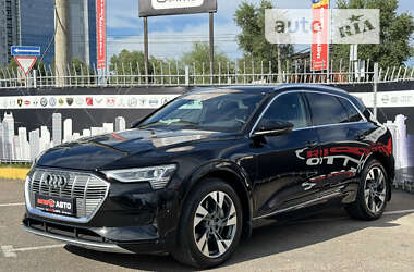 Позашляховик / Кросовер Audi e-tron 2020 в Києві