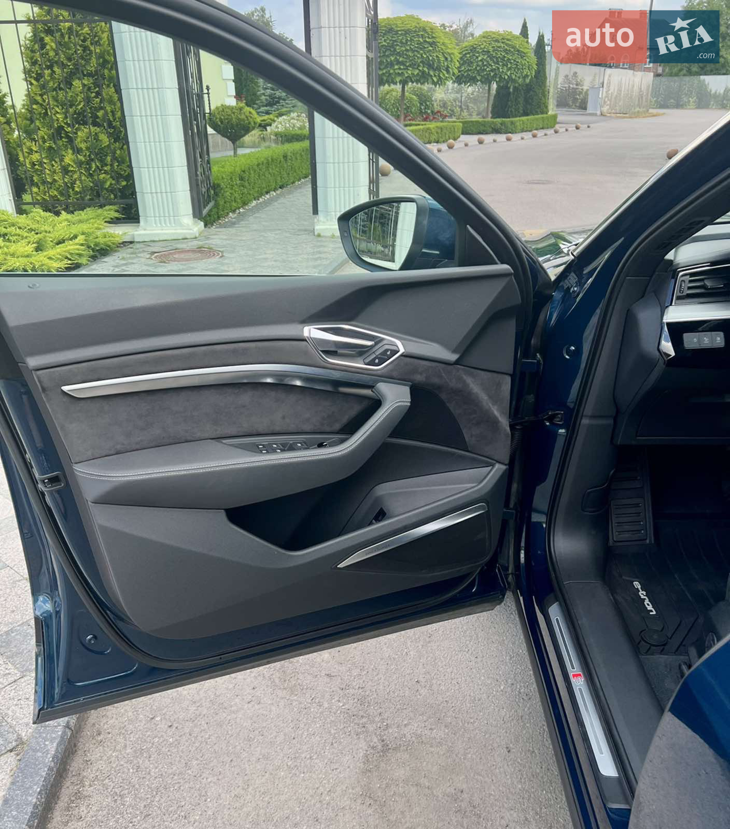 2019 Audi e-tron - мініатюра 6