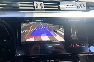 Audi e-tron 2021