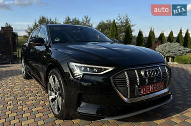 Внедорожник / Кроссовер Audi e-tron 2019 в Львове