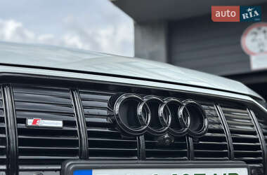 Внедорожник / Кроссовер Audi e-tron 2021 в 