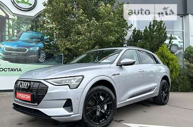 Позашляховик / Кросовер Audi e-tron 2020 в Рівному