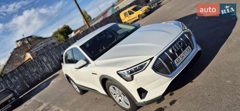 Внедорожник / Кроссовер Audi e-tron 2020 в Виннице