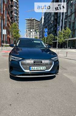 Позашляховик / Кросовер Audi e-tron 2020 в Києві