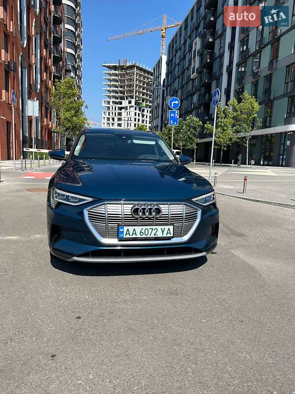 Audi e-tron 2020