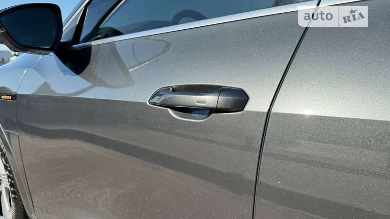 Внедорожник / Кроссовер Audi e-tron 2020 в Киеве