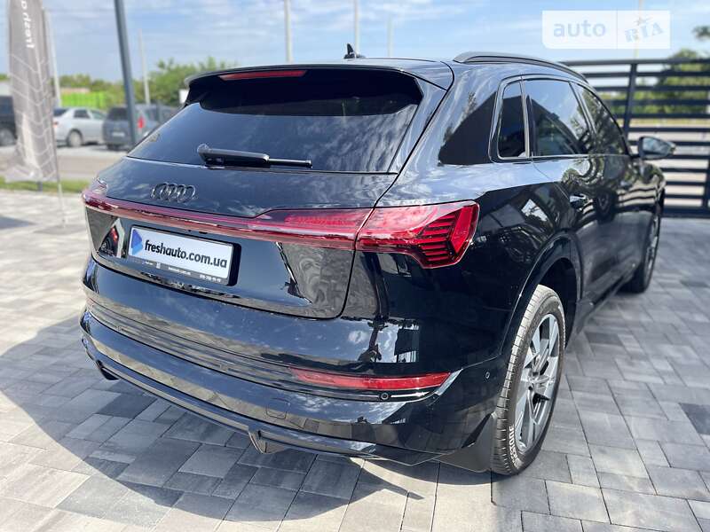 Внедорожник / Кроссовер Audi e-tron 2021 в Ровно фото 11 Внедорожник / Кроссовер Audi e-tron 2021 в Ровно