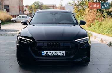 Позашляховик / Кросовер Audi e-tron 2019 в 