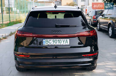 Позашляховик / Кросовер Audi e-tron 2019 в 