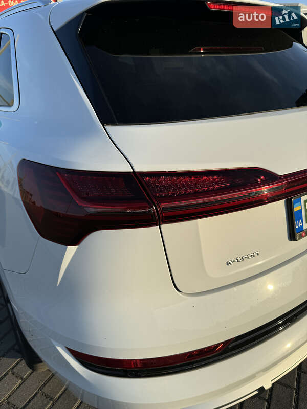 Внедорожник / Кроссовер Audi e-tron 2020 в Львове