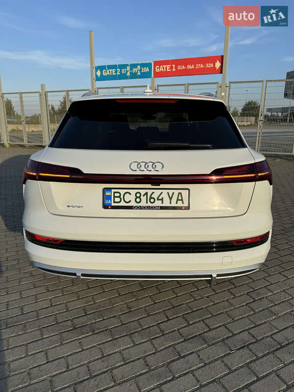 Внедорожник / Кроссовер Audi e-tron 2020 в Львове