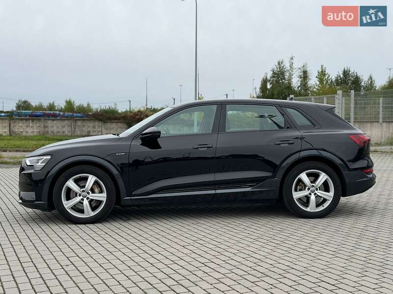 Внедорожник / Кроссовер Audi e-tron 2019 в Львове фото 7 Внедорожник / Кроссовер Audi e-tron 2019 в Львове