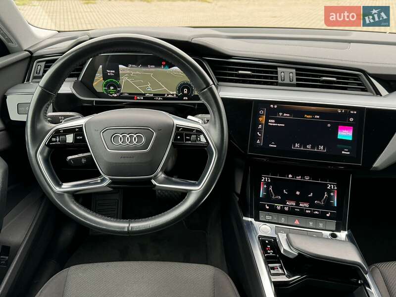 Внедорожник / Кроссовер Audi e-tron 2019 в Львове фото 22 Внедорожник / Кроссовер Audi e-tron 2019 в Львове