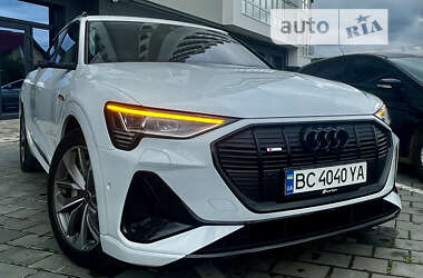 Позашляховик / Кросовер Audi e-tron 2020 в Трускавці