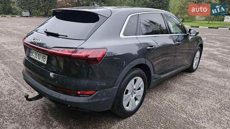 Позашляховик / Кросовер Audi e-tron 2020 в Миколаєві