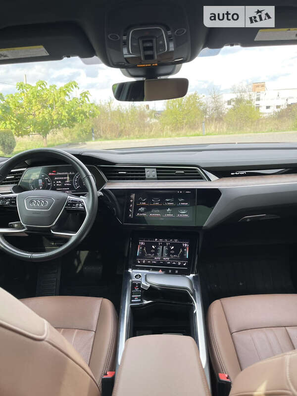 Внедорожник / Кроссовер Audi e-tron 2022 в Стрые фото 19 Внедорожник / Кроссовер Audi e-tron 2022 в Стрые