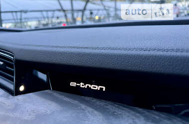 Внедорожник / Кроссовер Audi e-tron 2021 в Львове