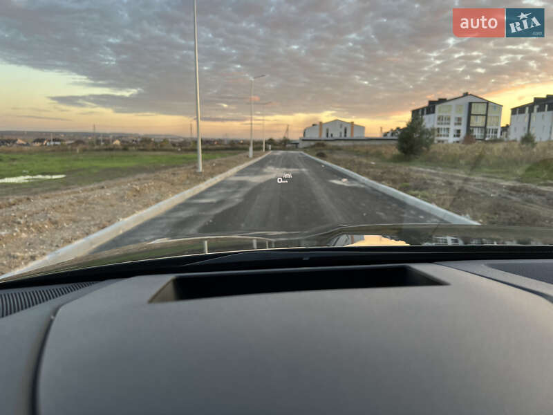 Внедорожник / Кроссовер Audi e-tron 2019 в Ровно