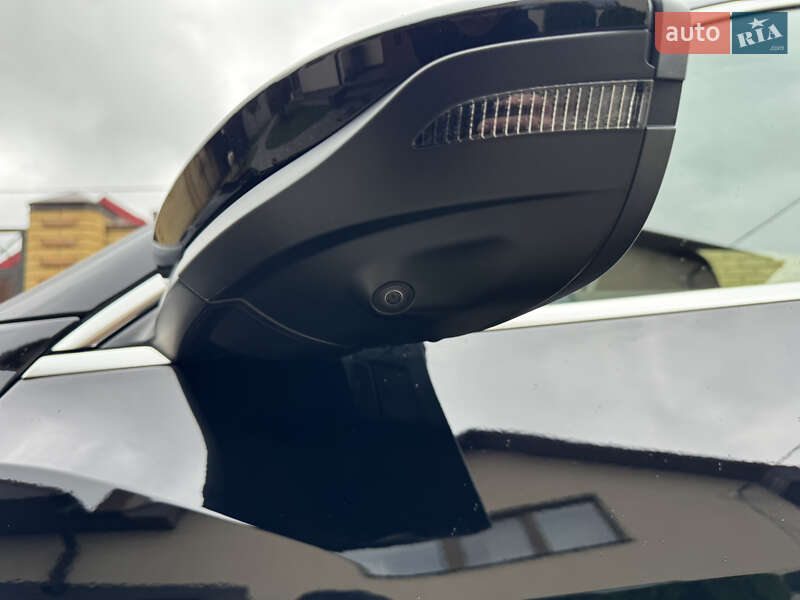 Позашляховик / Кросовер Audi e-tron 2021 в Житомирі