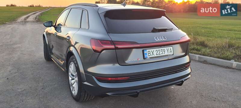 Внедорожник / Кроссовер Audi e-tron 2021 в Хмельницком